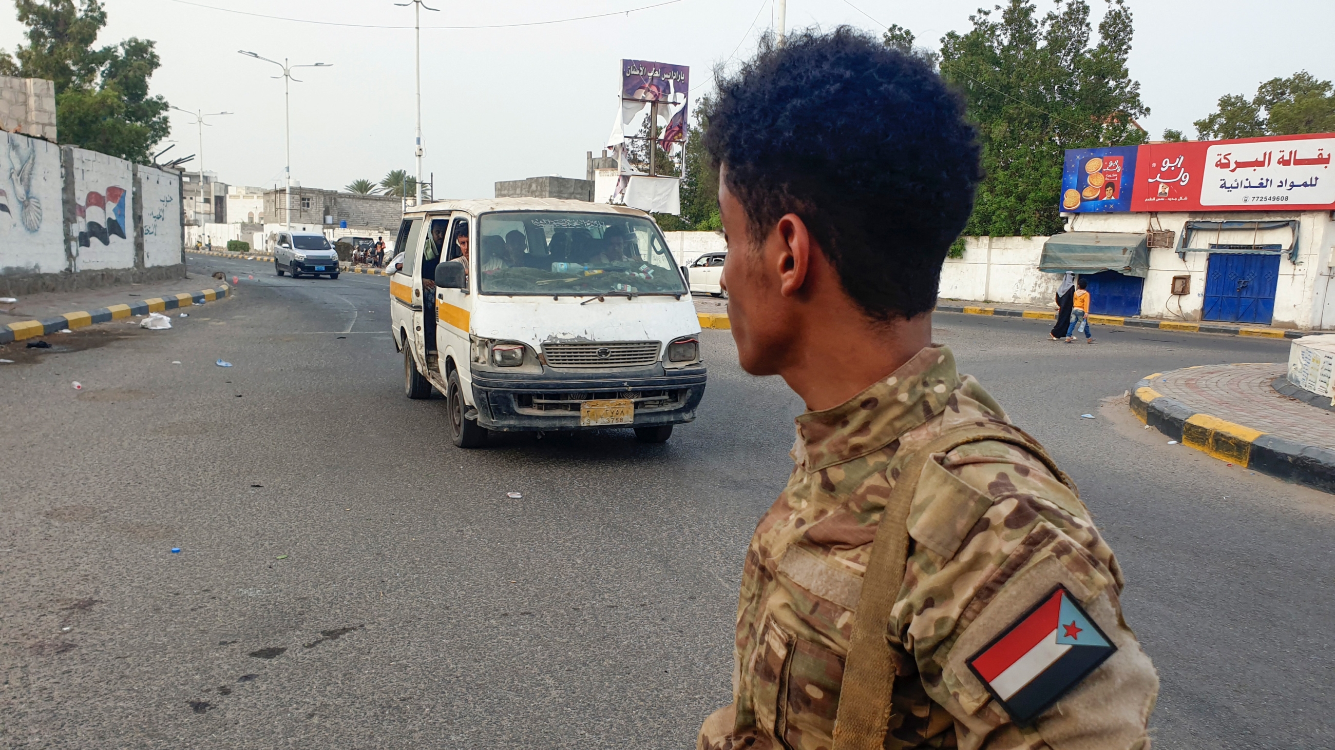 Fighters affiliated with Yemen's separatist Southern Transitional Council (STC) deploy in the city of Aden on 29 June 2022 (AFP)