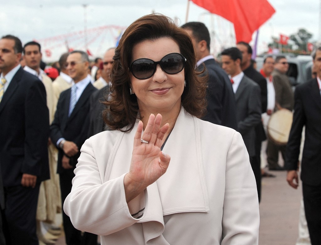 L’ex-première dame tunisienne Leila Trabelsi en 2009, près de Tunis (AFP/Fethi Belaid)