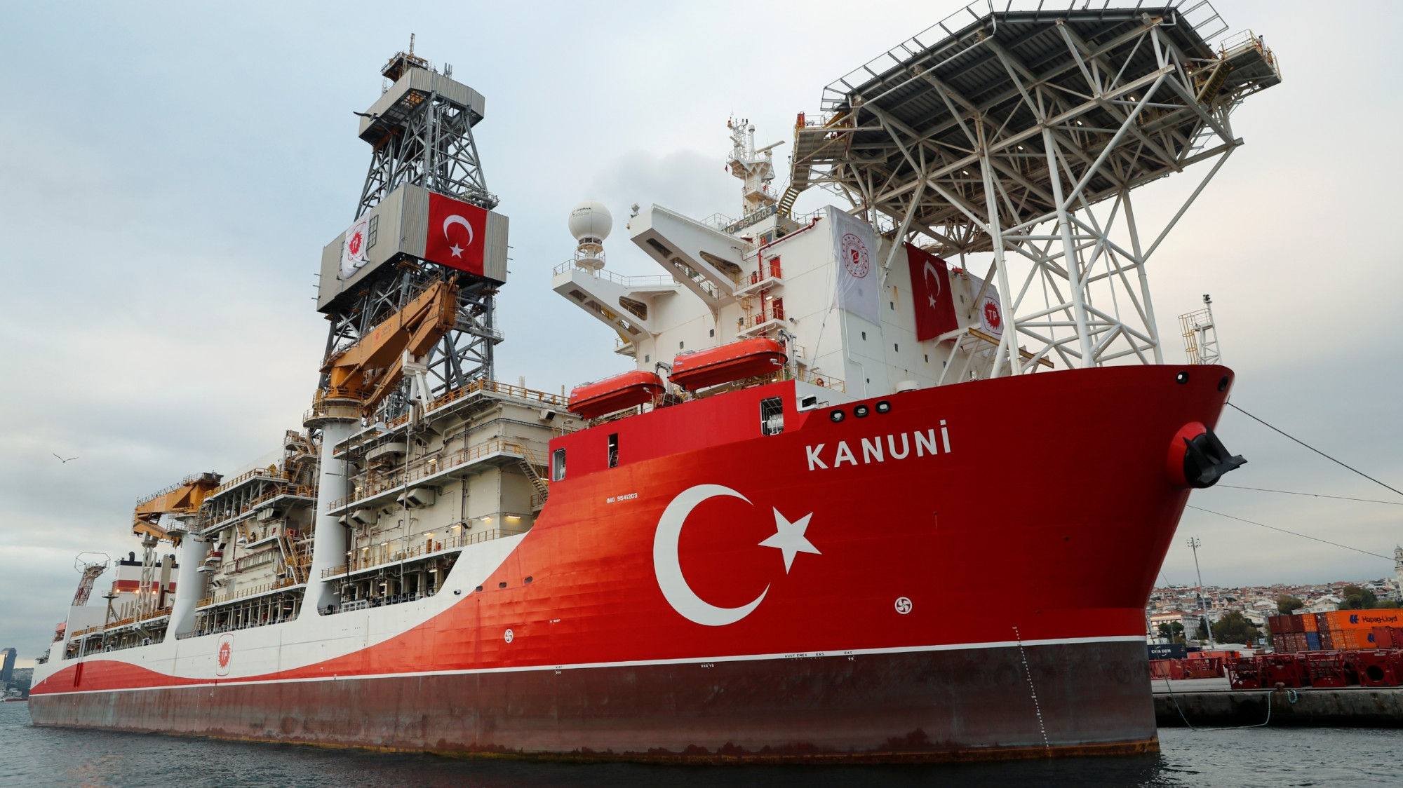 The Turkish drilling ship Kanuni is seen at the port of Haydarpasa in Istanbul, Turkey, 19 October 2020 (Reuters/Murad Sezer)