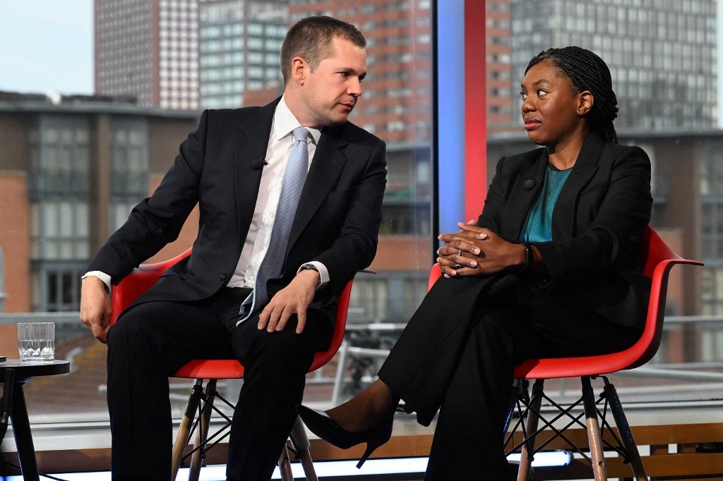 Robert Jenrick and Kemi Badenoch appearing on the BBC programme Sunday with Laura Kuenssberg (AFP/Jeff Overs)