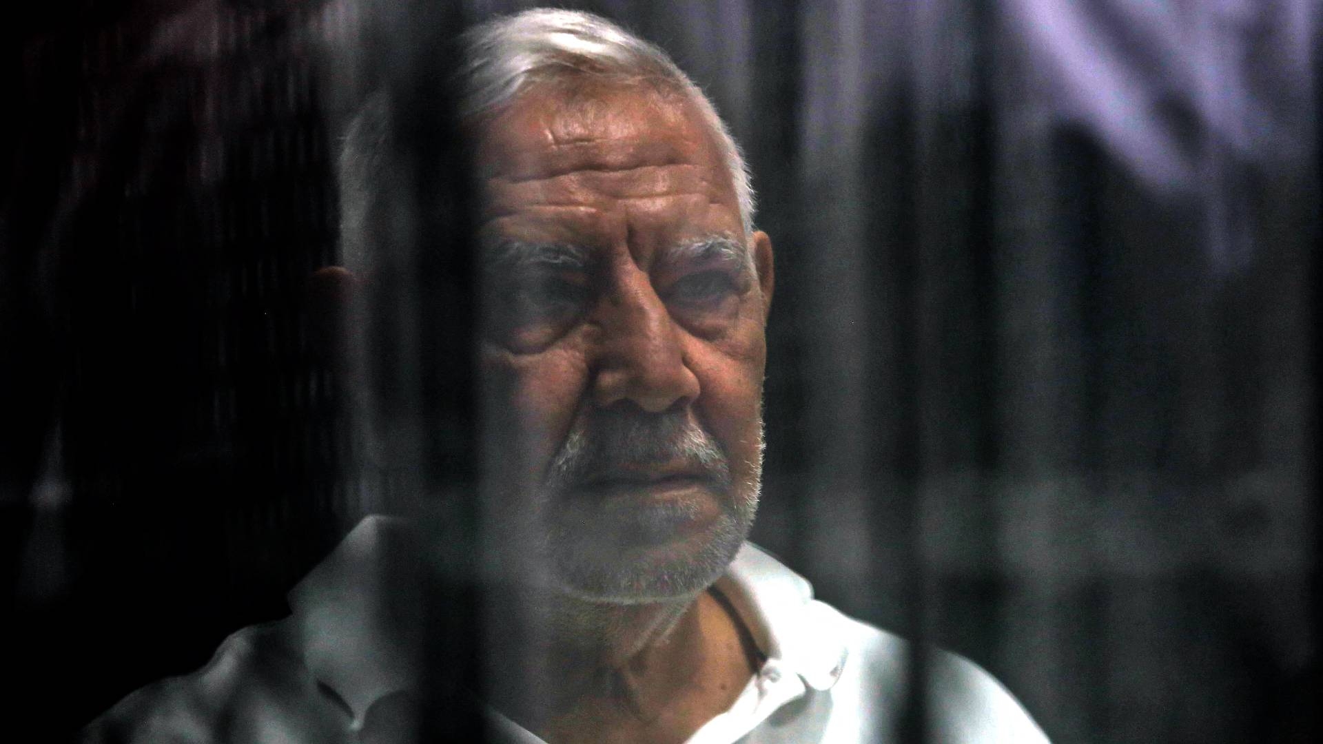 Abdel Moneim Aboul-Fotouh attends a trial session at the Tora courthouse in Cairo, 29 May 2022 (AFP)