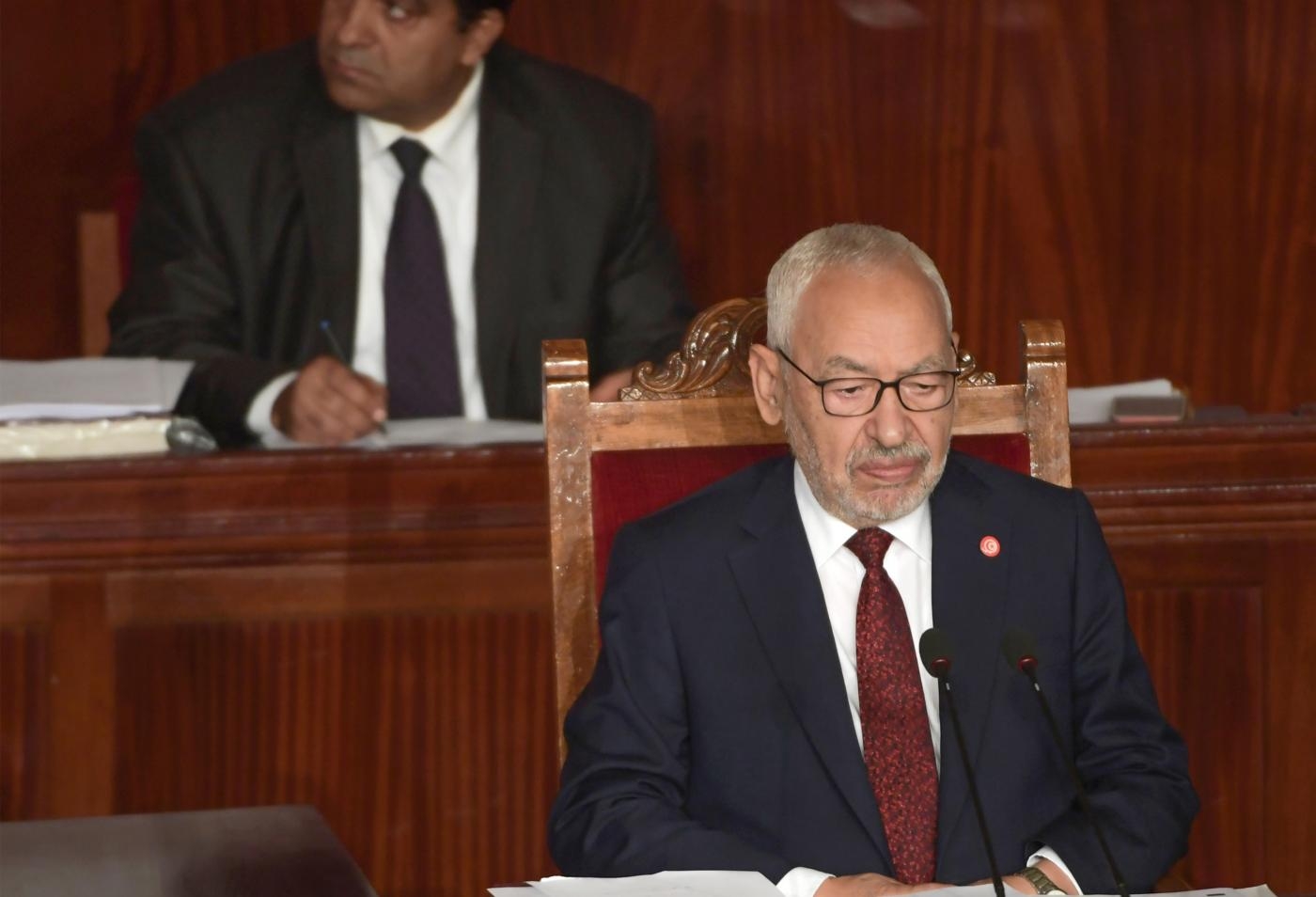 Le dirigeant d’Ennahdha, Rachid Ghannouchi, préside la première session du nouveau Parlement après les élections d’octobre, à Tunis, le 13 novembre 2019 (AFP)