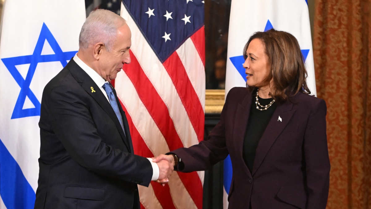 US Vice President Kamala Harris meets with Israeli Prime Minister Benjamin Netanyahu at Eisenhower Executive Office Building in Washington on 25 July 2024 (Roberto Schmidt/AFP)