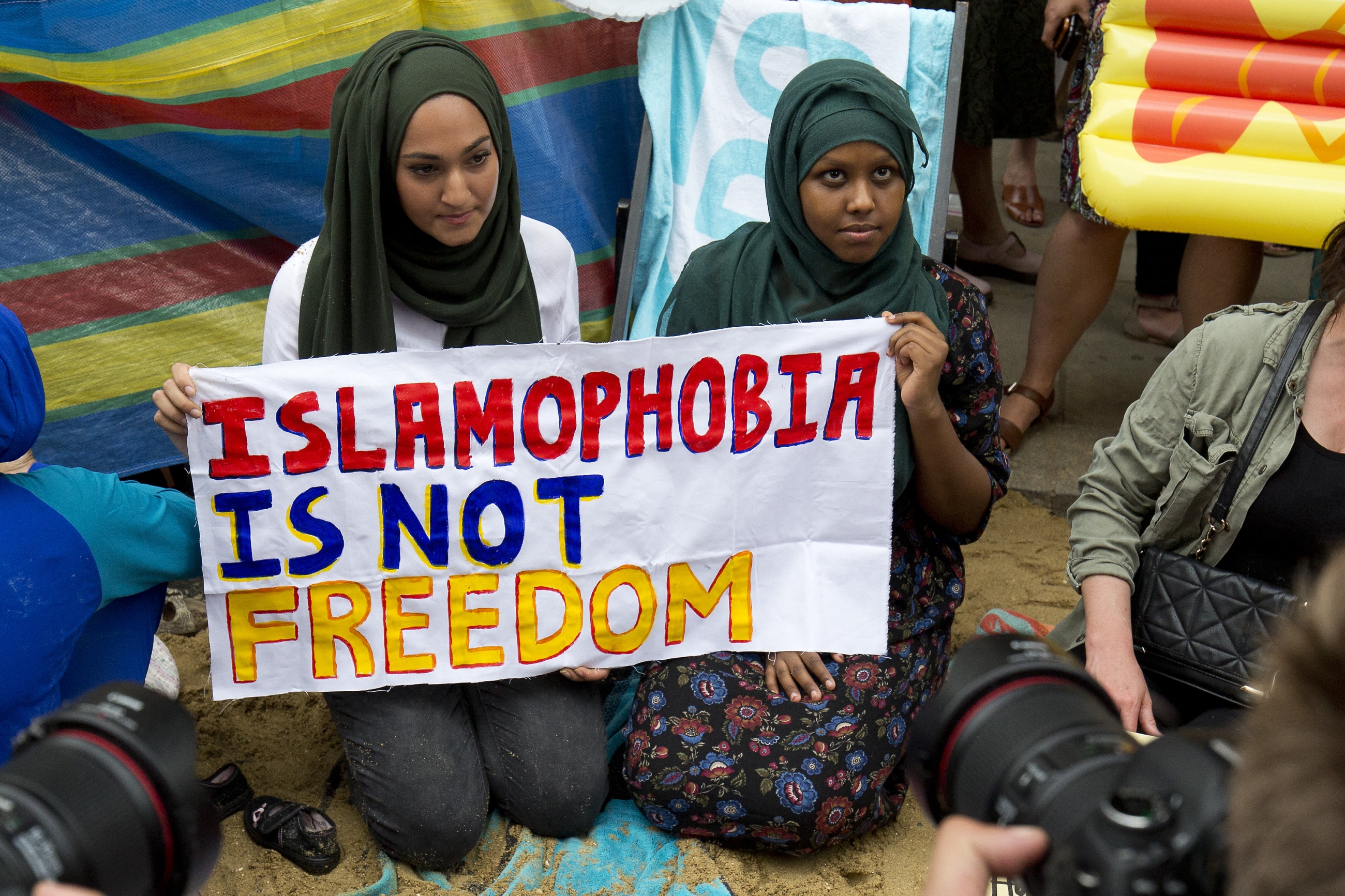 Protesters against Islamophobia