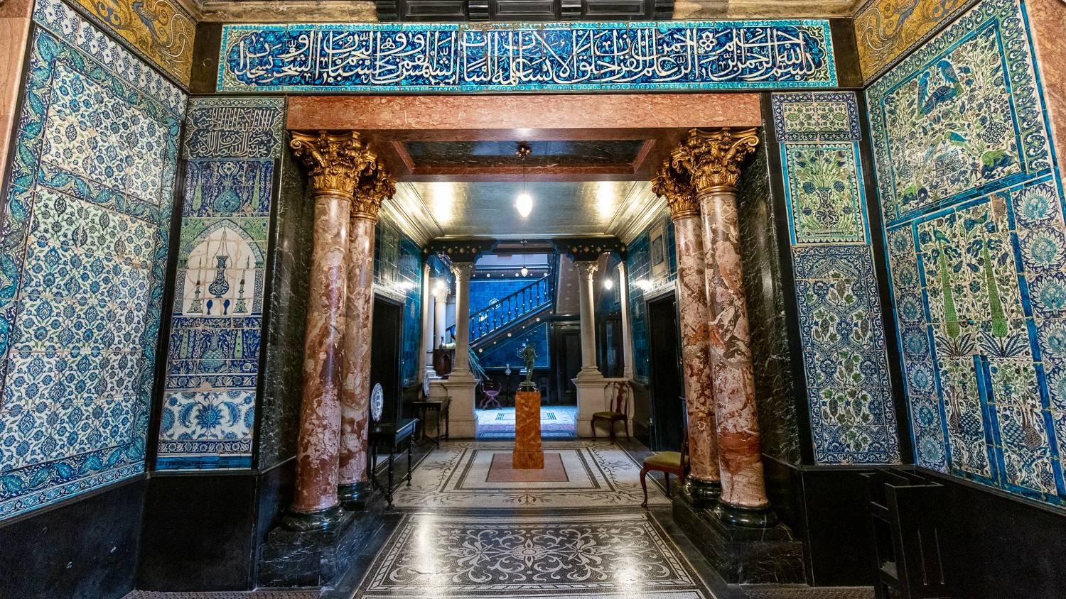 Narcissus hall in Leighton House is decorated with iznik tiles from Turkey (Zirrar Ali)