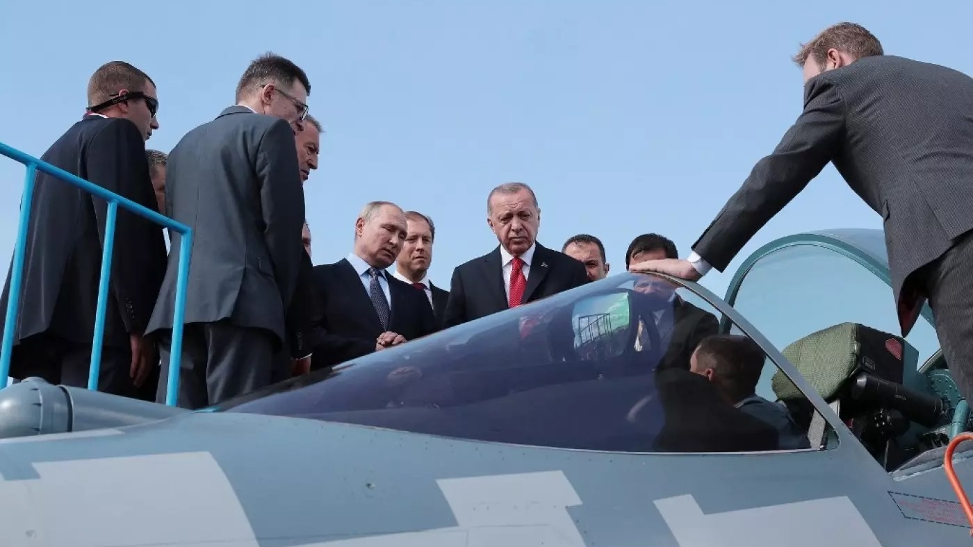 Vladimir Putin and Recep Tayyip Erdogan inspecting a Sukhoi Su-57 fighter jet in Zhukovsky, outside Moscow, on 27 August, 2019 (Turkish presidency)