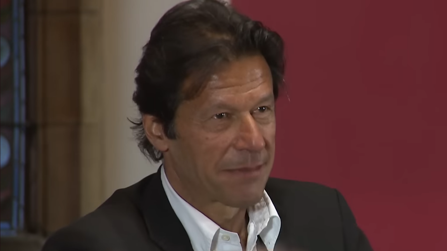 Imran Khan addressing the Oxford Union in 2013 (Screengrab/ YouTube)