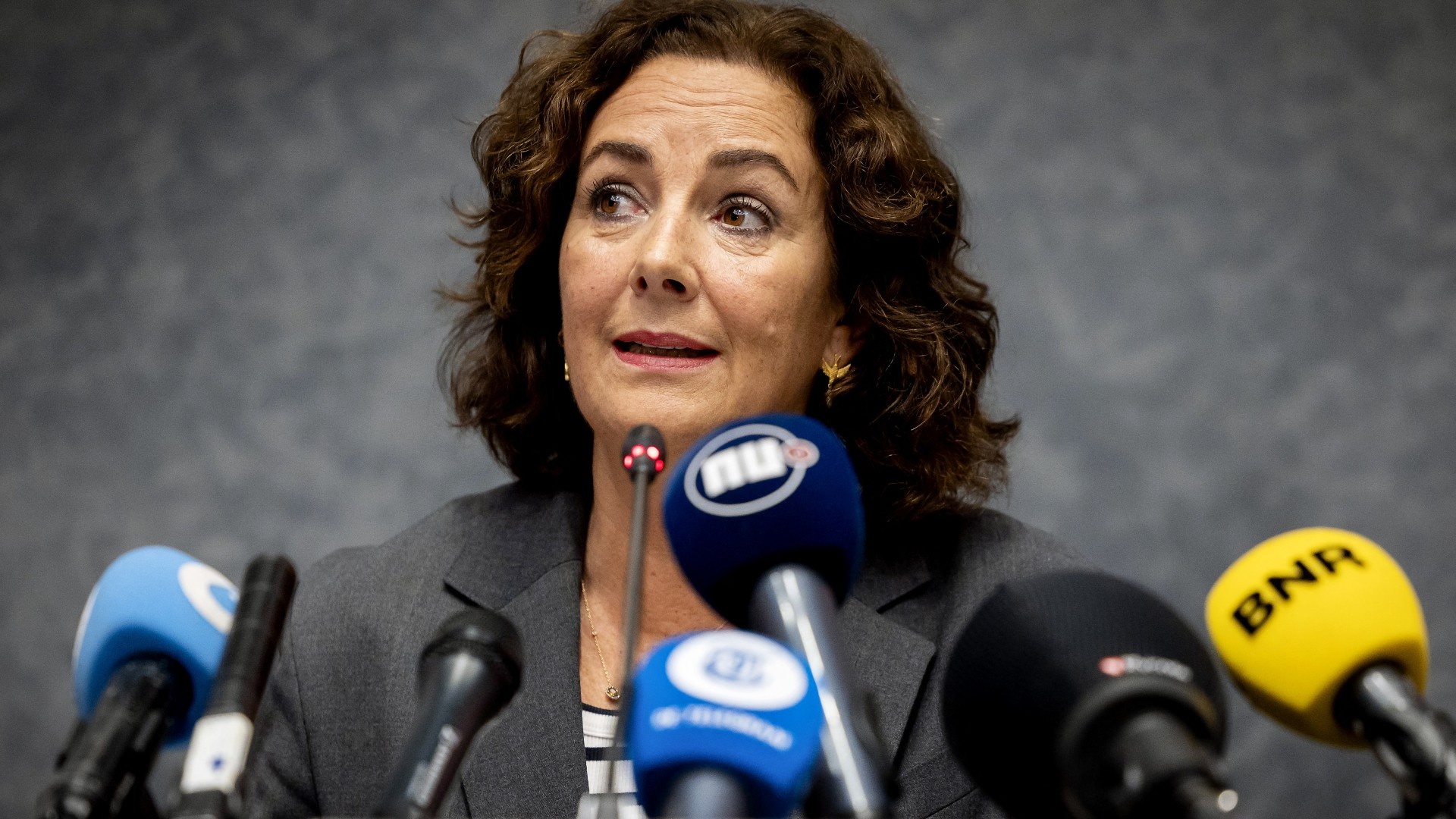 The Mayor of Amsterdam Femke Halsema addresses media in Amsterdam on 8 November 2024 (AFP/ANP/Koen Van Weel)