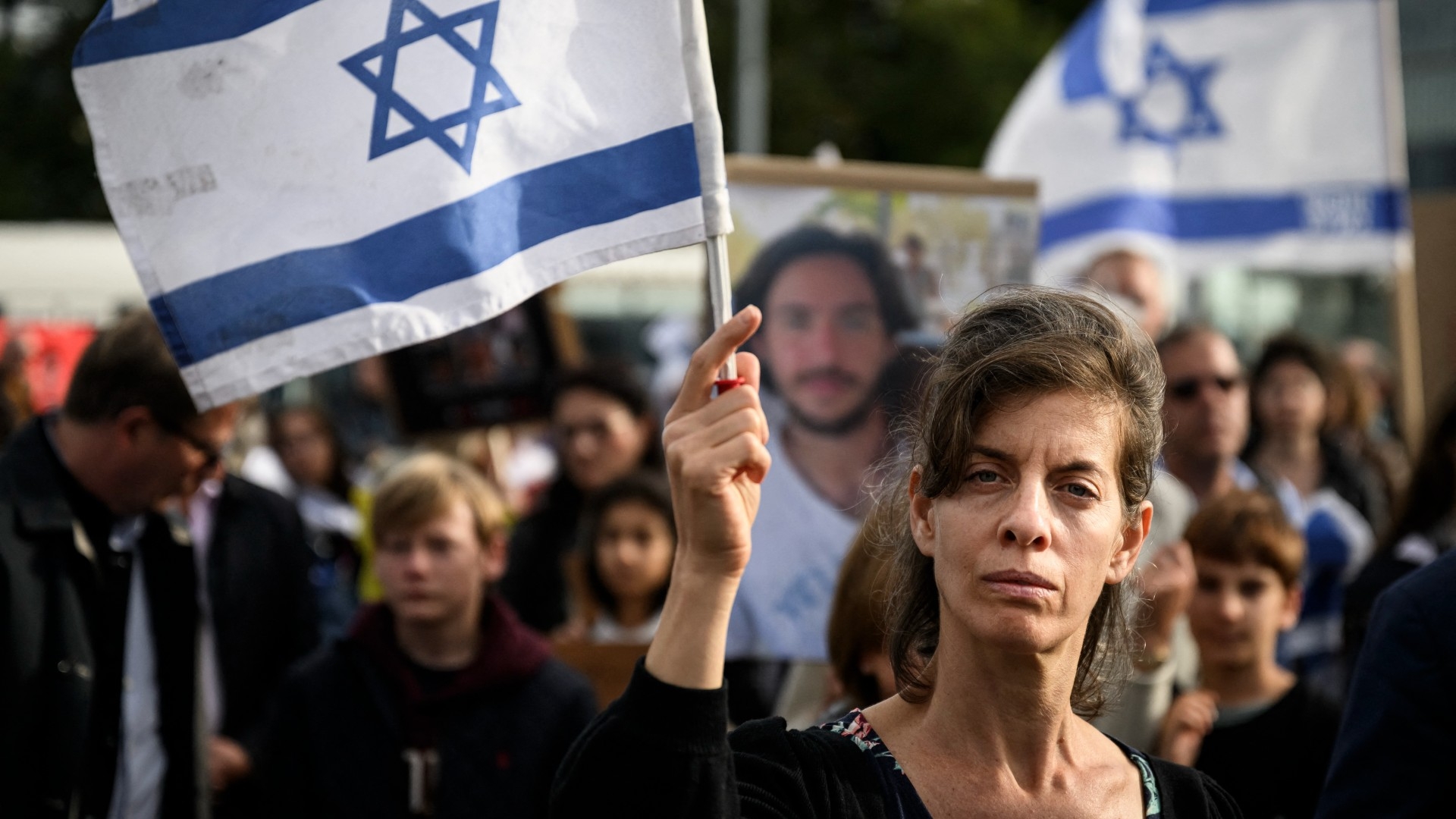 Supporters of Israel gather in Geneva on 22 October (AFP/Gabriel Monnet)
