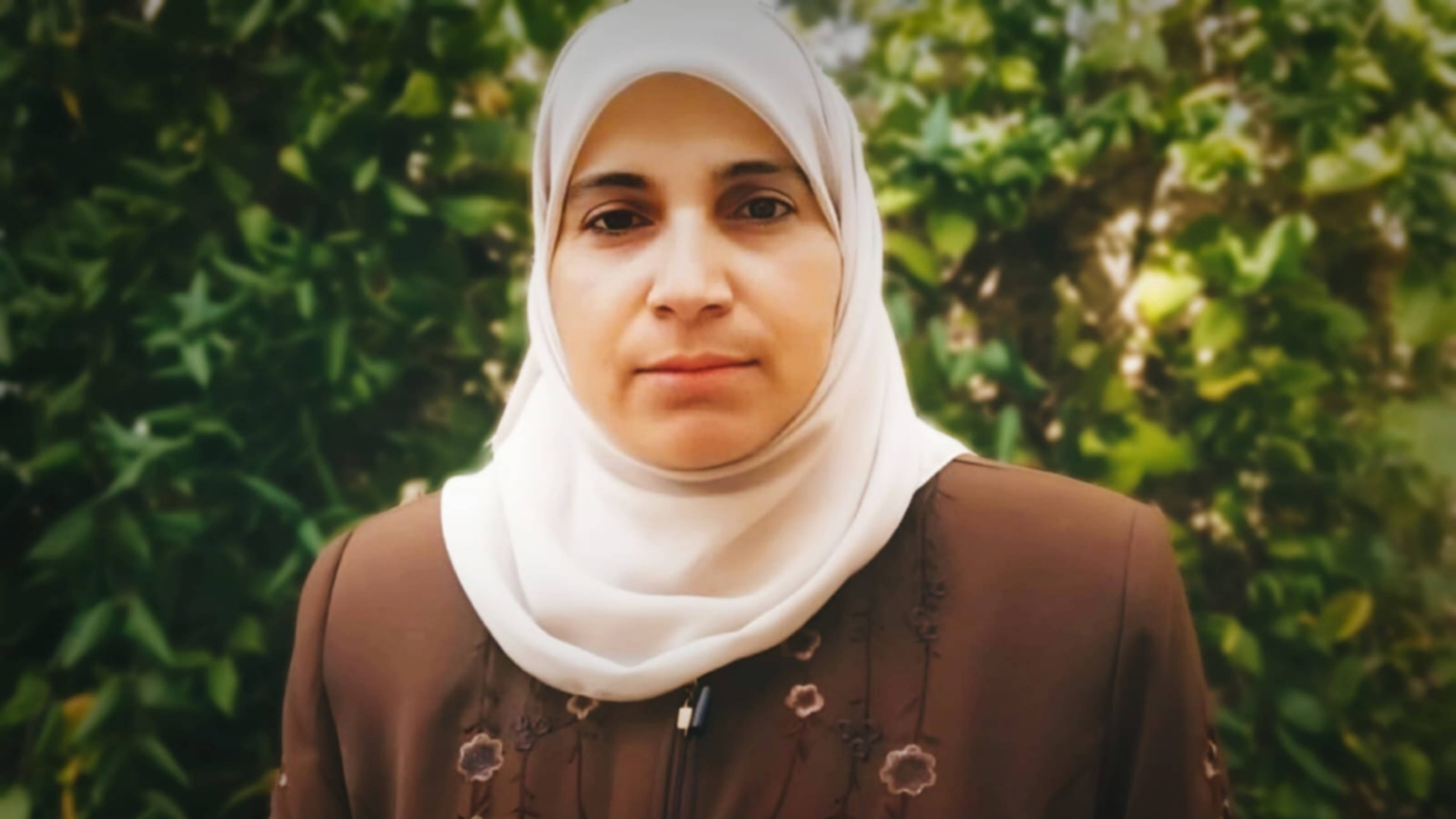 Writer Lama Khater was arrest after Israeli forces stormed her home in Hebron city on 26 October (X)