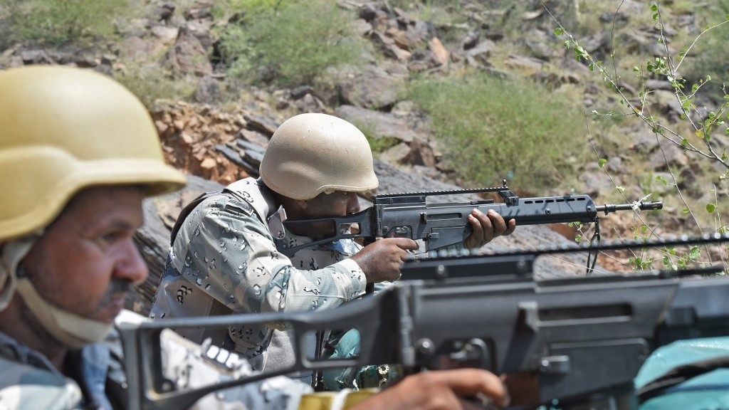 Saudi border guards keep watch along the border with Yemen in the al-Khubah area in the southern Jizan province on 3 October 2017 (AFP)