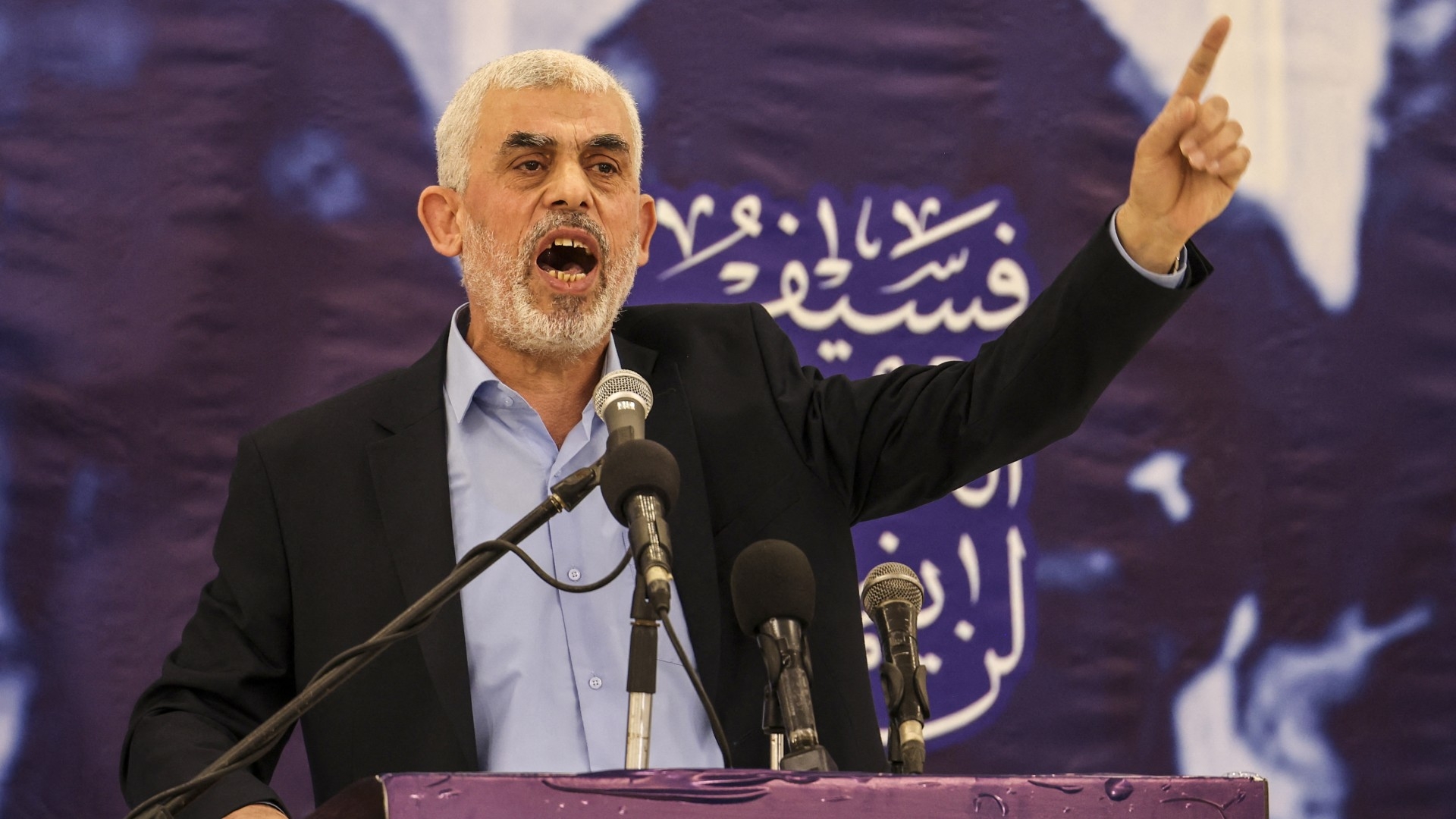 Yahya Sinwar speaks during a meeting in Gaza City on 30 April 2022 (AFP/Mahmud Hams)