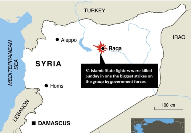 Raqa hit by large government airstrike (MEE / AFP) 