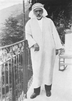 Ali Haydar Pasha seen here in 1934, died a year later in Beirut in extreme poverty 