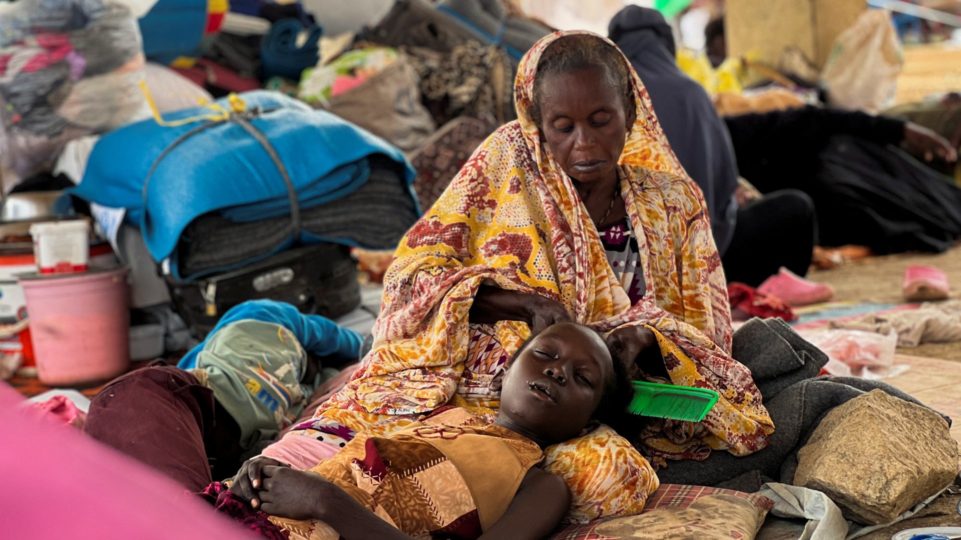 Families displaced by RSF advances in Sudan's El Gezira and Sennar states shelter at the Omar ibn al-Khattab displacement site, Kassala state, Sudan, July 10, 2024. REUTERS/ Faiz Abubakr