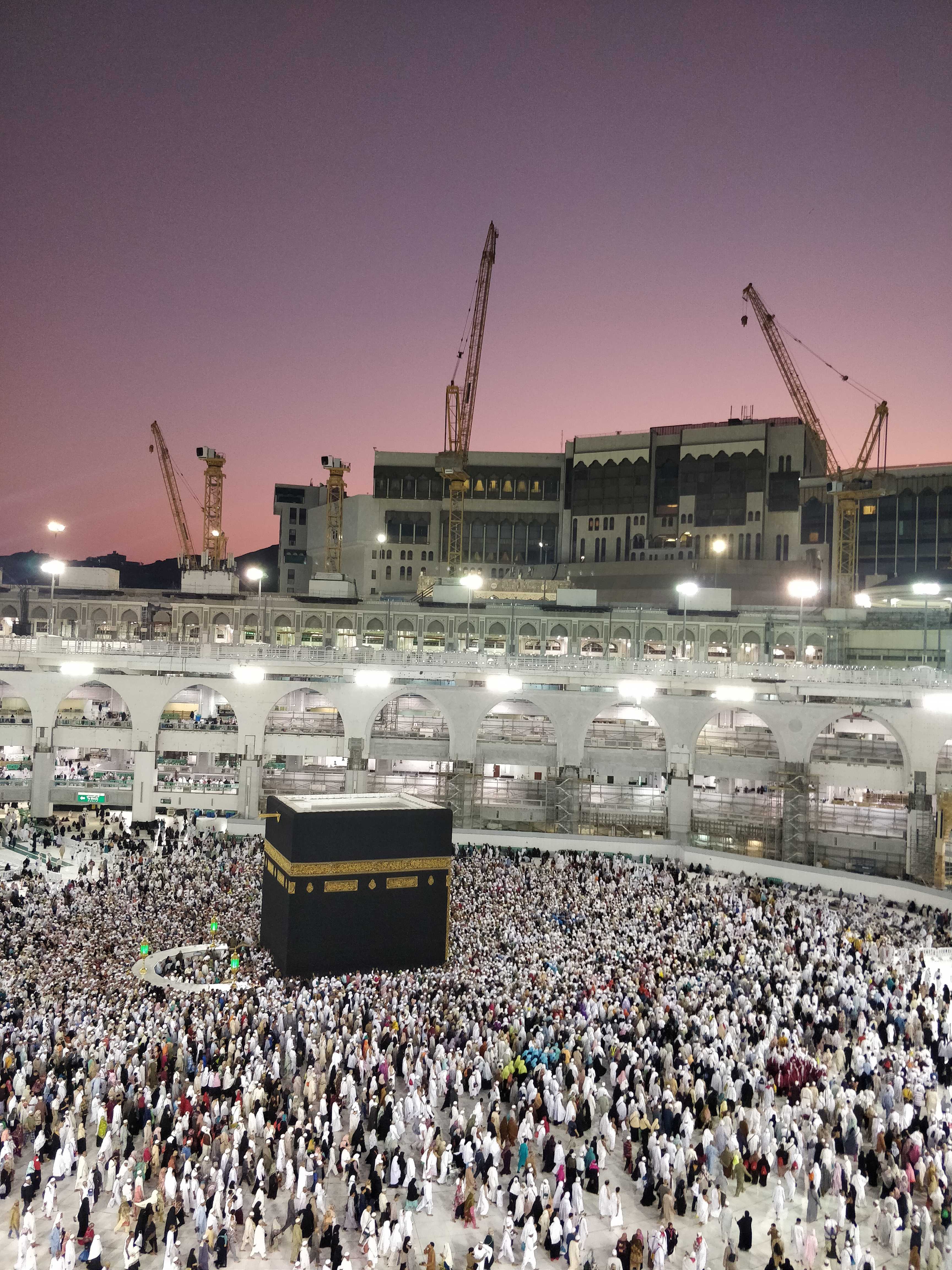 Kaaba Muslim holy site 