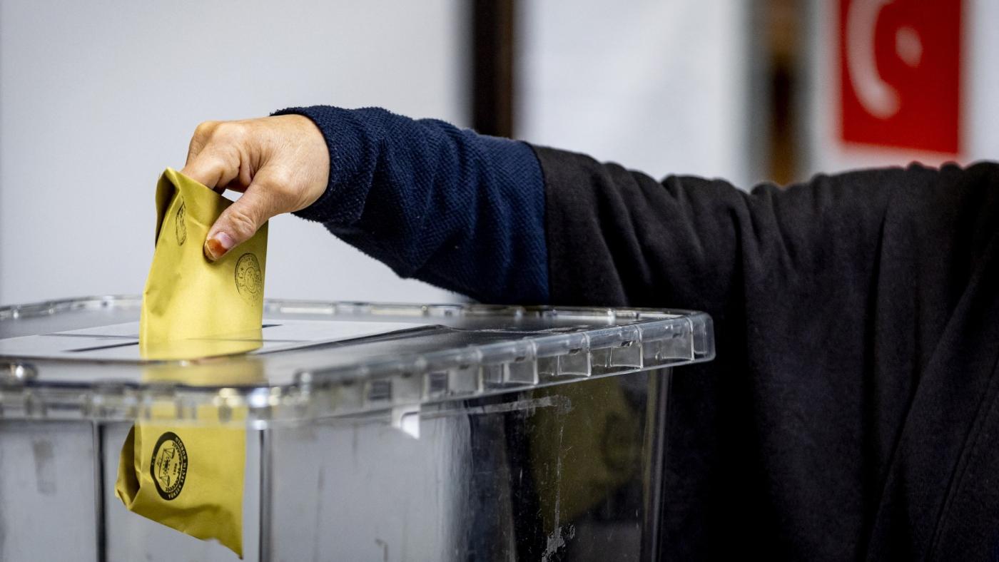 The Turkish presidential election appears to be a tight contest between President Recep Tayyip Erdogan and his main challenger Kemal Kilicdaroglu (AFP/file photo)