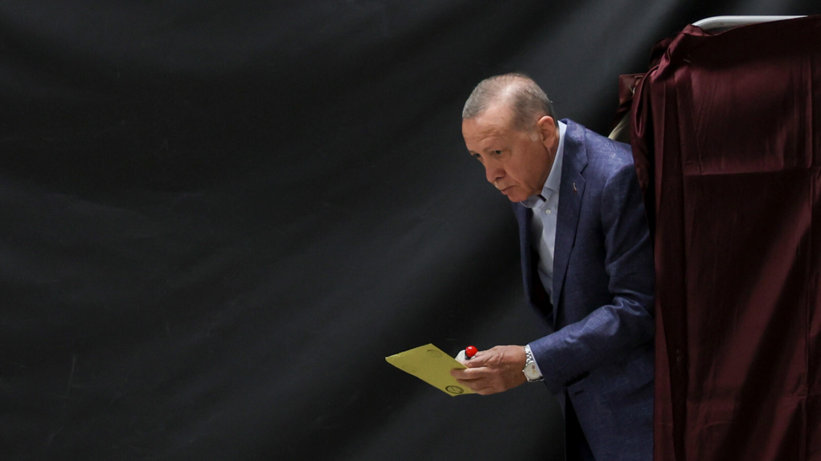 President Recep Tayyip Erdogan in Istanbul after casting his vote for the Turkish election of 14 May 2023 (AFP)