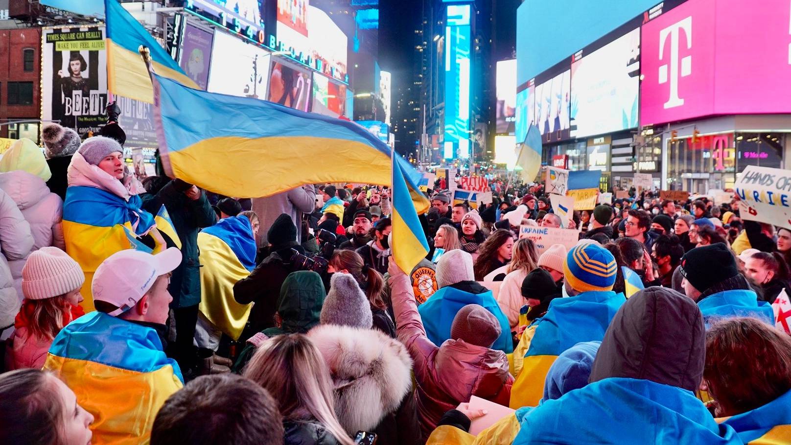 Ukrainian American protesters in NYC Feb 25, 2022